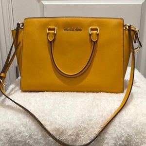 Michael kors handbags